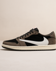 Air Jordan 1 Retro Low OG SP Dark Mocha Travis Scott